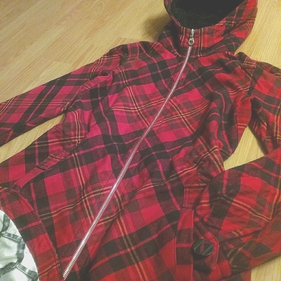 L.A.M.B GWEN STEFANI Red Plaid Hooded Jacket - Picture 3 of 14
